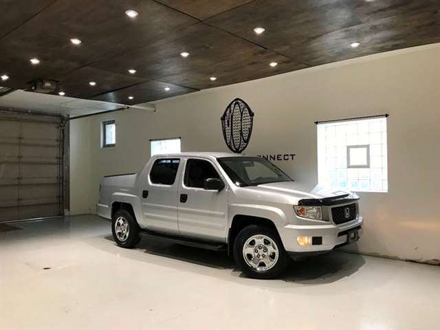 2010 Honda Ridgeline 4x4 RT 4dr Crew Cab